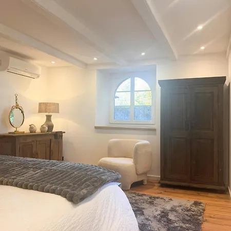 Charming House Near Gondrexange *